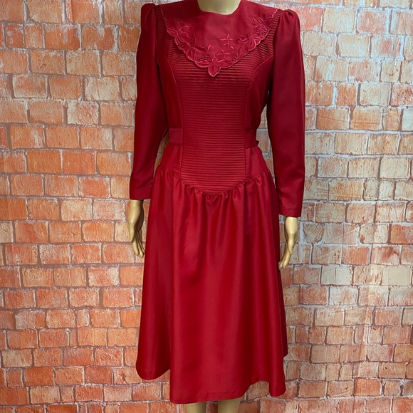 Vintage 70’s Vicky Vaughn Dress - Picture 1 of 12